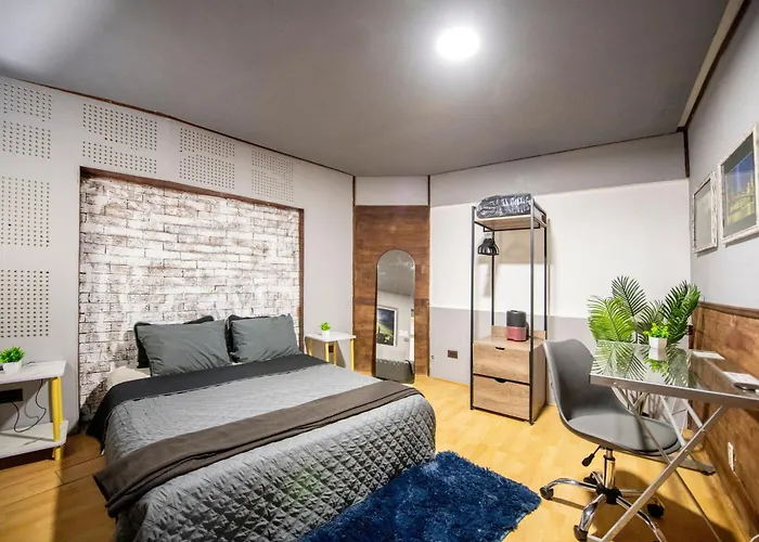Fully Equipped Retro Loft In Polanco * Mexico